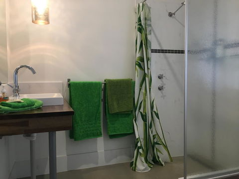 Bremer Bay B&B - Sydneys Hotel 5
