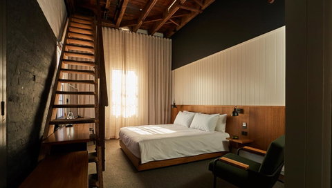 The Premier Mill Hotel - Sydneys Hotel 3