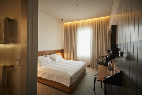 The Premier Mill Hotel - Sydneys Hotel 31