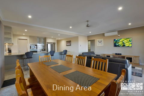 7 Kestrel Place - Sydneys Hotel 4
