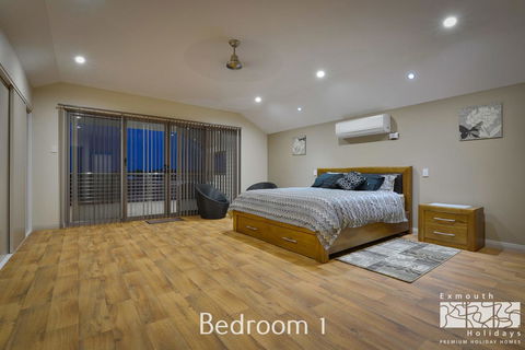 7 Kestrel Place - Sydneys Hotel 10
