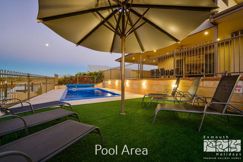 7 Kestrel Place - Sydneys Hotel 0