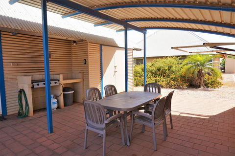 Osprey Holiday Village Unit 122 2 Bedroom - Sydneys Hotel 11