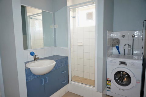 Osprey Holiday Village Unit 122 2 Bedroom - Sydneys Hotel 7