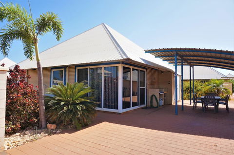 Osprey Holiday Village Unit 122 2 Bedroom - Sydneys Hotel 12