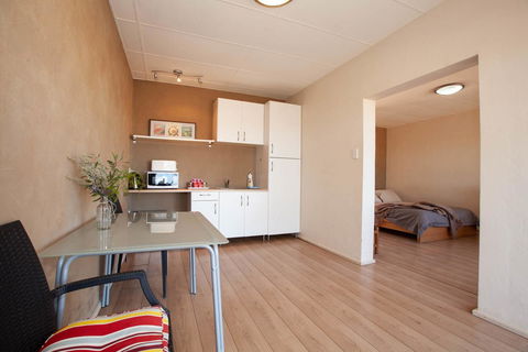 EUCLA MOTOR HOTEL - Sydneys Hotel 14