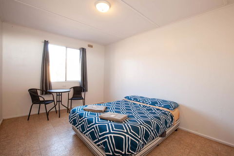 EUCLA MOTOR HOTEL - Sydneys Hotel 11