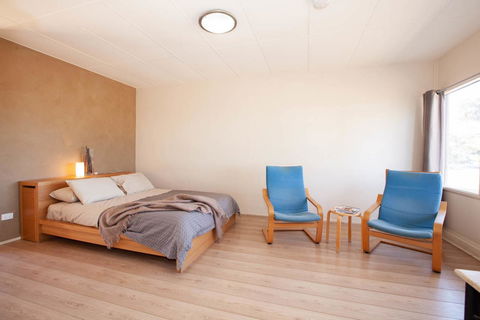 EUCLA MOTOR HOTEL - Sydneys Hotel 16