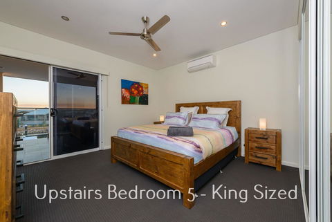 32 Corella Court - Sydneys Hotel 15
