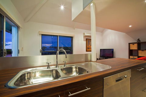 Osprey Holiday Village Unit 103 2 Bedroom - Sydneys Hotel 6
