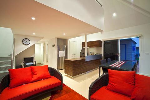Osprey Holiday Village Unit 103 2 Bedroom - Sydneys Hotel 2