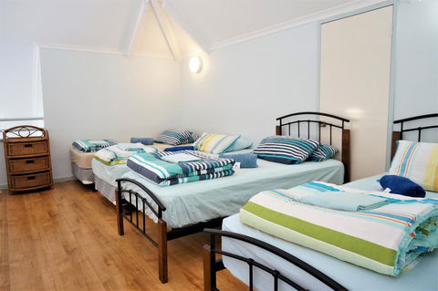 Osprey Holiday Village Unit 120 - Plenty Of Room For A Large Family - Sydneys Hotel 9