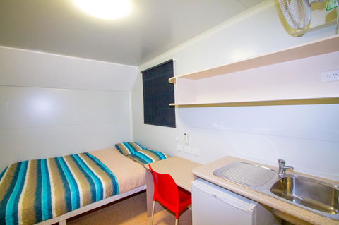 Meekatharra Accommodation Centre - Sydneys Hotel 21