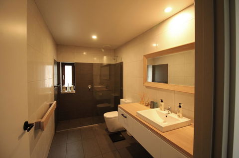 Tamar Solar Home - Sydneys Hotel 10