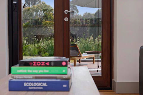 Tamar Solar Home - Sydneys Hotel 11