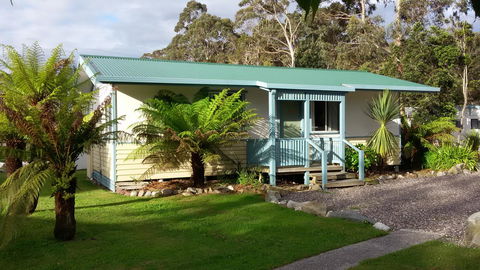 Strahan Retreat Holiday Park - Sydneys Hotel 7