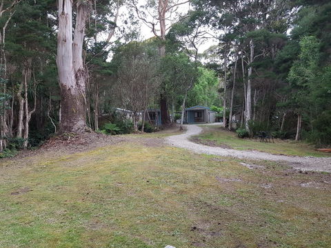 Strahan Retreat Holiday Park - Sydneys Hotel 35