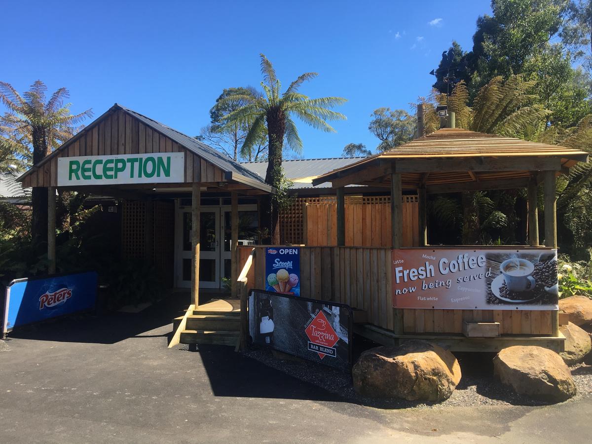 Upper Stowport TAS Sydneys Hotel