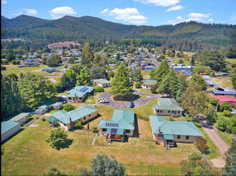 Giants Table And Cottages - Sydneys Hotel 27