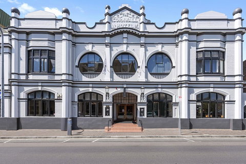 The Cornwall Boutique Hotel - Sydneys Hotel 10