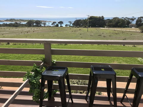 Beachend Bicheno - Sydneys Hotel 16