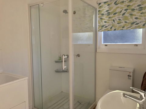 Beachend Bicheno - Sydneys Hotel 14