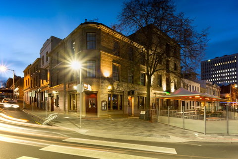 Customs House Hotel - Sydneys Hotel 0