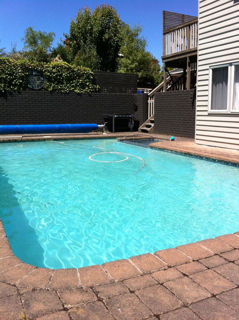 Anchorage Waterfront Retreat - Sydneys Hotel 22