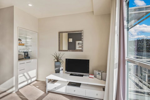 Peppers Seaport Hotel - Sydneys Hotel 1