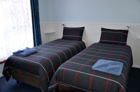 Castaway Holiday Apartments - Sydneys Hotel 20