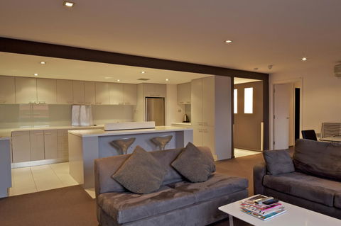 Zero Davey Boutique Apartment Hotel - Sydneys Hotel 21