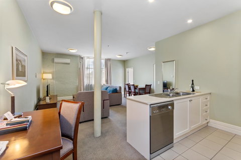 Launceston Central Apartment Hotel Official - Sydneys Hotel 15