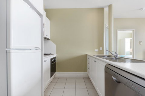 Launceston Central Apartment Hotel Official - Sydneys Hotel 8