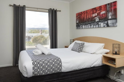Elphin Serviced Apartments - Sydneys Hotel 34