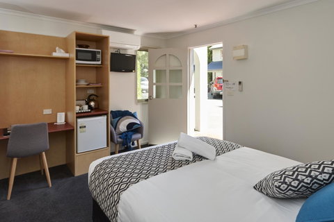 Elphin Serviced Apartments - Sydneys Hotel 33