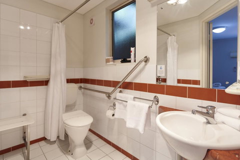 Elphin Serviced Apartments - Sydneys Hotel 32