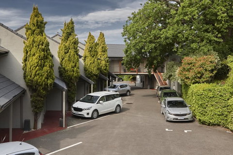 Elphin Serviced Apartments - Sydneys Hotel 12