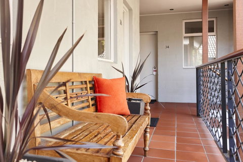 Elphin Serviced Apartments - Sydneys Hotel 17