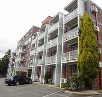 Adina Place Motel Apartments - Sydneys Hotel