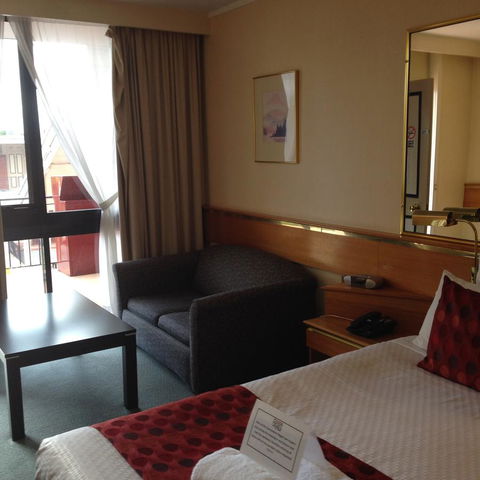 Commodore Regent - Sydneys Hotel 12