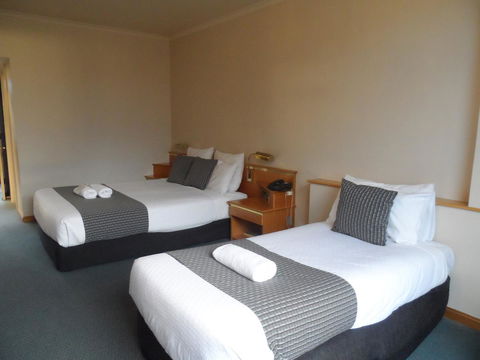 Commodore Regent - Sydneys Hotel 43