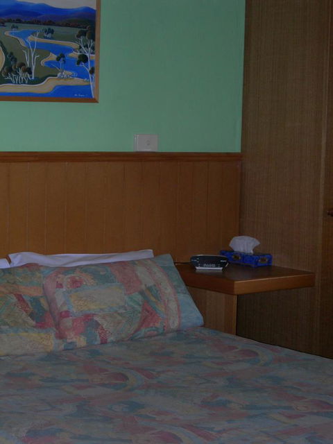 Platypus Park Country Retreat - Sydneys Hotel 34