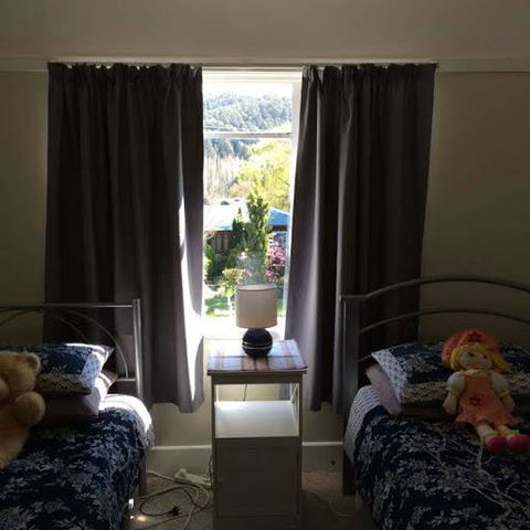 Maydena Chalet - Sydneys Hotel 3