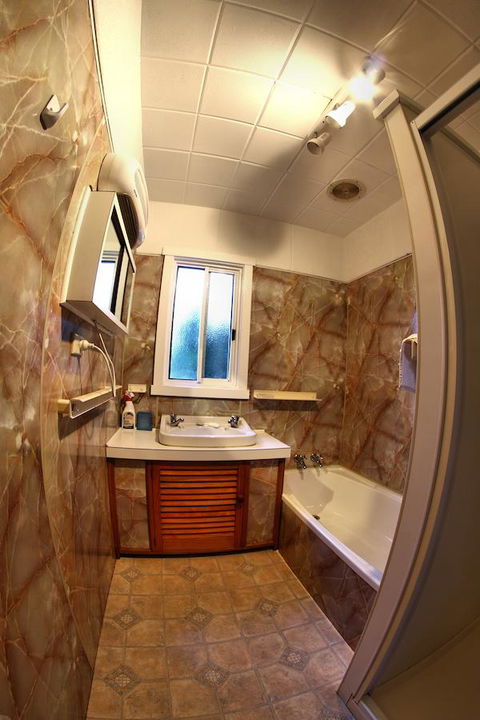 Maydena Chalet - Sydneys Hotel 19