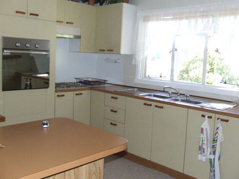Maydena Chalet - Sydneys Hotel 11