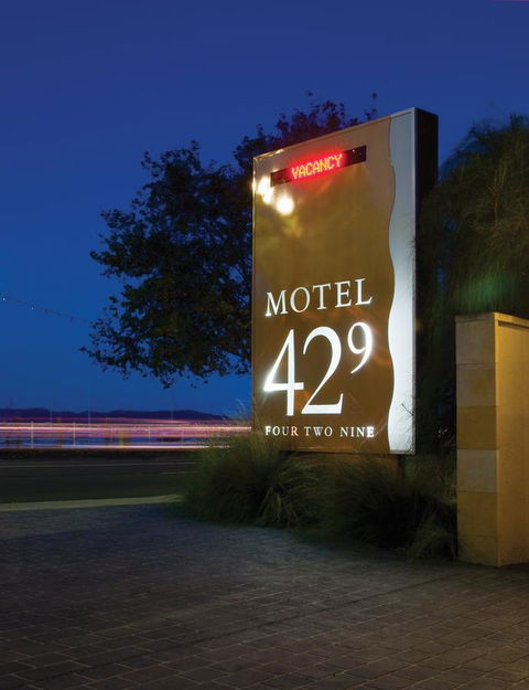 Motel 429 - Sydneys Hotel 8