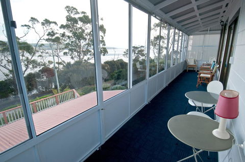 970 Adventure Bay Road - Sydneys Hotel 8
