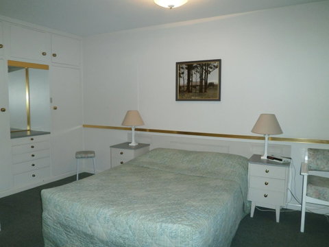 Parklane Motel - Sydneys Hotel 38