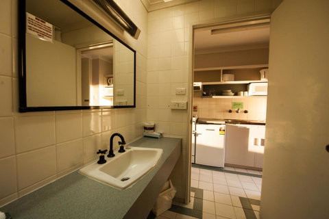 Parklane Motel - Sydneys Hotel 24