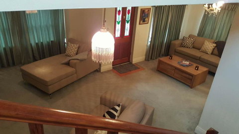 City Townhouse Walking Distance To City - Sydneys Hotel 8